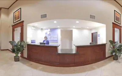 Photo 2 - Holiday Inn Express Hotel & Suites San Dimas by IHG