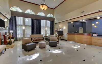 Photo 4 - Holiday Inn Express & Suites Allentown West by IHG