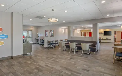 Photo 3 - Hampton Inn Channel Islands Harbor/Oxnard