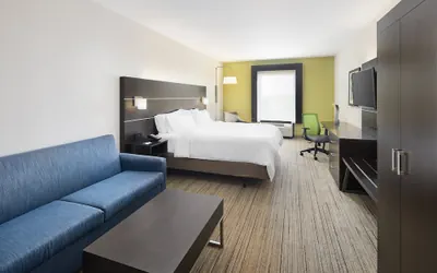 Photo 3 - Holiday Inn Express Hotel & Suites Port Richey by IHG