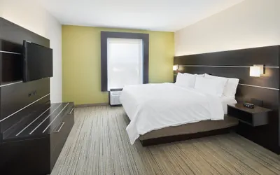 Photo 4 - Holiday Inn Express Hotel & Suites Port Richey by IHG