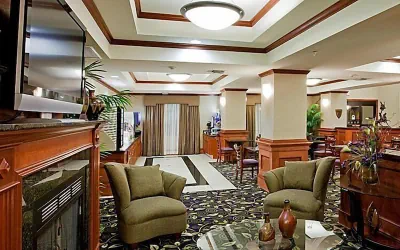 Photo 3 - Holiday Inn Express Ada by IHG