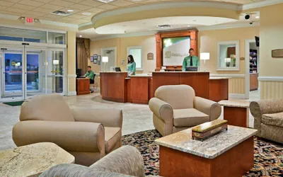 Photo 3 - Holiday Inn Conference Center - Valdosta by IHG