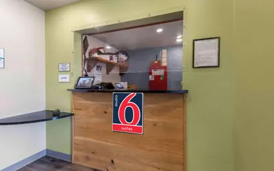 Photo 3 - Studio 6 Extended Stay Oklahoma City Norman OK