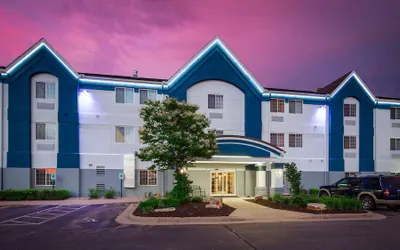 Photo 2 - Best Western Plus Wausau/Rothschild Hotel