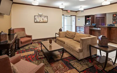 Photo 3 - Best Western Plus Wausau/Rothschild Hotel
