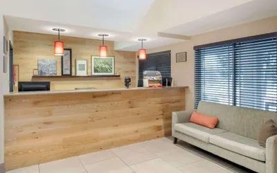 Photo 4 - Country Inn & Suites by Radisson, Columbia, MO