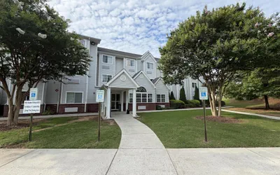 SureStay by Best Western Huntsville East
