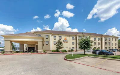 Photo 2 - Comfort Suites Shreveport West I-20