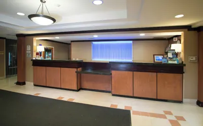Photo 2 - Fairfield Inn and Suites by Marriott Burley