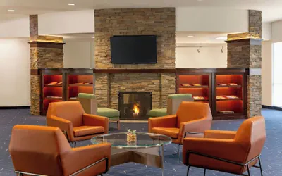 Photo 4 - Courtyard by Marriott Madison West Middleton