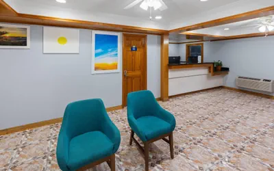 Photo 5 - Days Inn by Wyndham Slidell