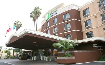 Photo 2 - Holiday Inn Express San Diego South - Chula Vista by IHG