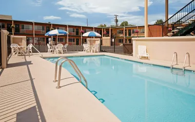 Photo 2 - Americas Best Value Inn Pendleton