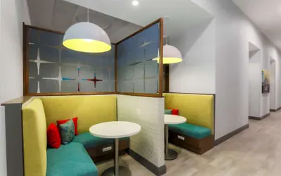 Photo 4 - Hampton Inn & Suites Pittsburgh-Downtown