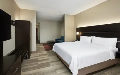 Photo 4 - Holiday Inn Express & Suites Seymour by IHG