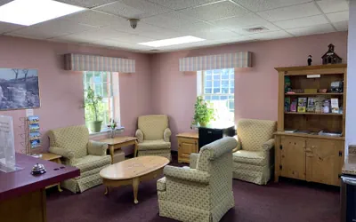 Photo 4 - Olde Amish Inn