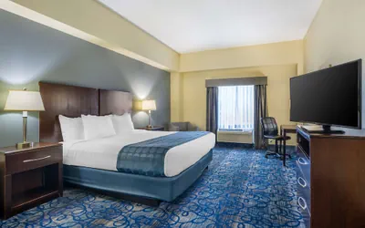 Photo 5 - Best Western Plus Waynesboro Inn & Suites Conference Center