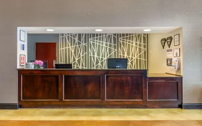 Photo 4 - Best Western Plus Waynesboro Inn & Suites Conference Center