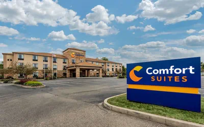 Photo 2 - Comfort Suites Dayton-Wright Patterson