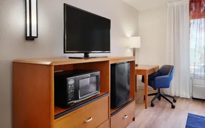 Photo 5 - Fairfield Inn & Suites by Marriott Hinesville Fort Stewart