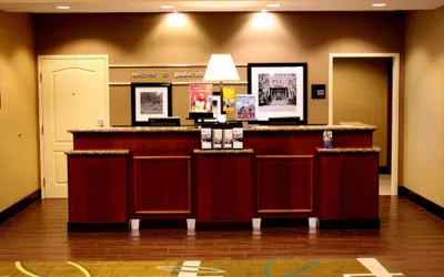 Photo 5 - Hampton Inn & Suites Paducah