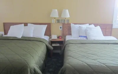 Photo 5 - Pacific Best Inn