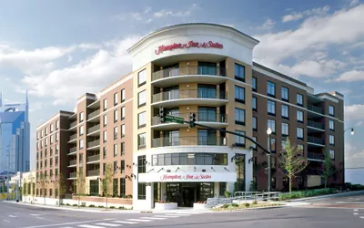 Photo 2 - Hampton Inn & Suites Nashville Downtown