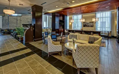 Photo 3 - Hampton Inn & Suites Nashville Downtown