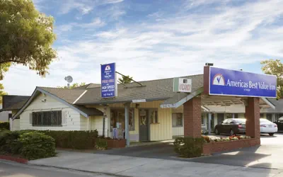 Photo 2 - Americas Best Value Inn Livermore