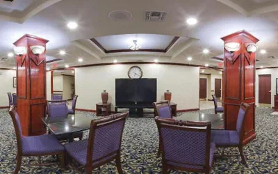 Photo 3 - Holiday Inn Express & Suites Pampa by IHG