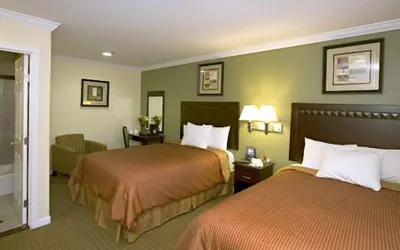 Photo 5 - North Bay Inn