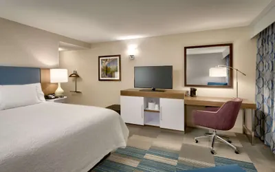 Photo 2 - Hampton Inn & Suites Pocatello