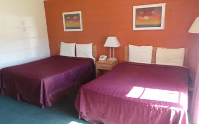 Photo 4 - Relax Inn of Yreka
