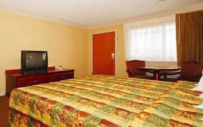 Photo 5 - Motel 6 Norwalk, CA