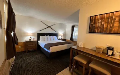 Photo 5 - Shasta Inn
