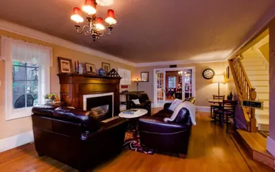 Photo 3 - Strawberry Valley Inn