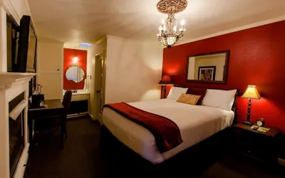 Photo 5 - Strawberry Valley Inn