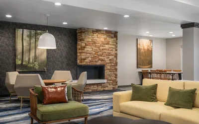 Photo 2 - Fairfield Inn & Suites by Marriott Chattanooga South/East Ridge