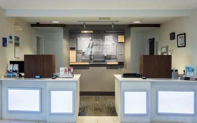Holiday Inn Express Hotel & Suites Muskogee by IHG