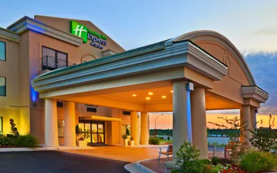 Photo 2 - Holiday Inn Express Hotel & Suites Muskogee by IHG