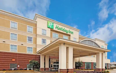 Photo 2 - Holiday Inn Batesville by IHG