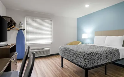 Photo 2 - WoodSpring Suites Memphis East I-40
