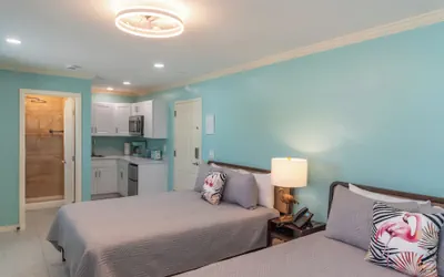 Photo 5 - Flamingo Inn
