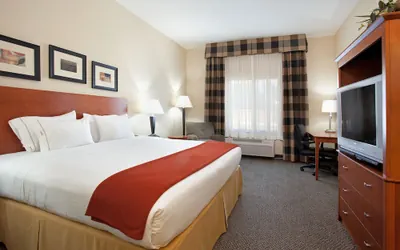 Photo 3 - Holiday Inn Express Vernal-Dinosaurland by IHG