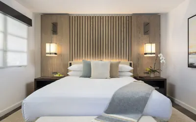 Photo 5 - Stilwell Hotel