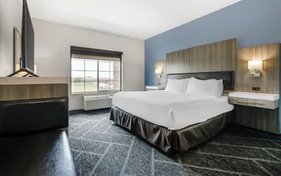Photo 5 - Wyndham Garden Appleton
