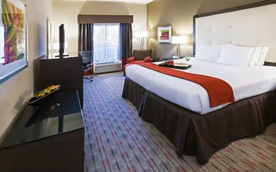 Photo 3 - Holiday Inn Express Frisco Legacy Park Area by IHG