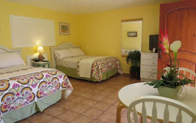 Photo 3 - Leucadia Beach Inn