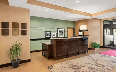Photo 5 - Hampton Inn Spearfish